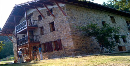 LA CASA DEL SONIDO DE LA LUZ